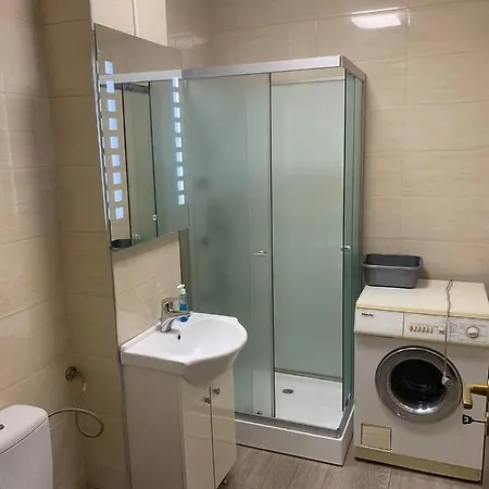 Apartament 2 *